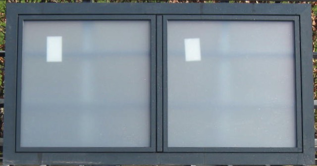  B:206 x H:107
